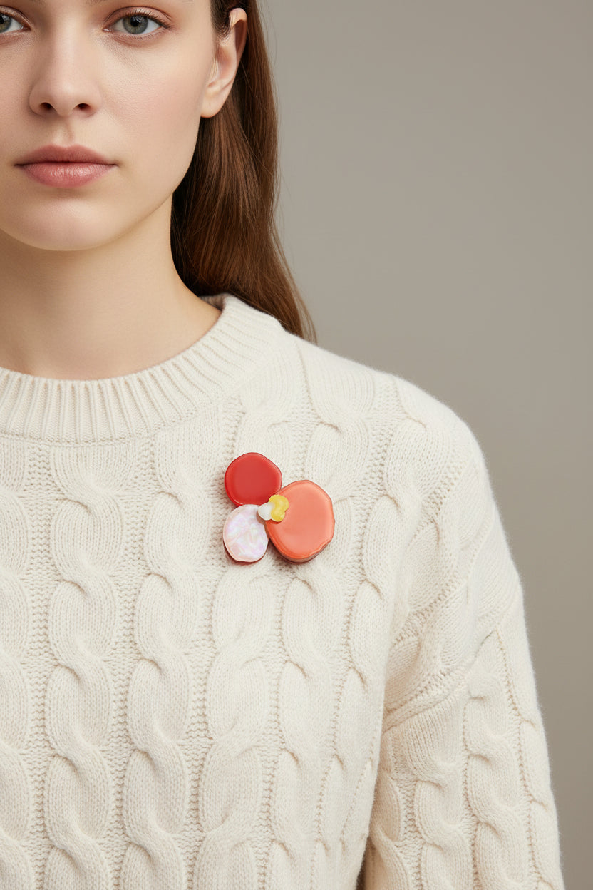 Broche de acrílico de trébol